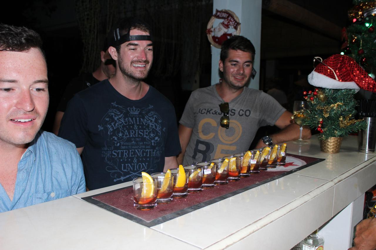 Canggu Surf Hostel Extérieur photo